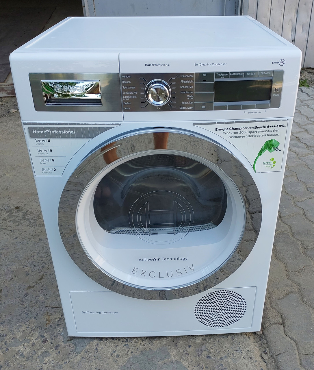 Сушильна машина для одягу Bosch WTY887E25 HomeProfessional Edition 25