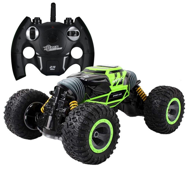 Машинка перевертиш на пульті управління