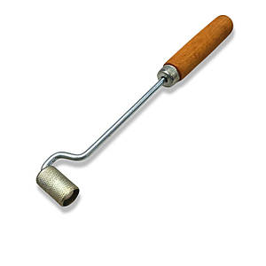 Металевий прикаточний ролик з довгою ручкою (ширина - 32 мм, діаметр - 20 мм) вузький