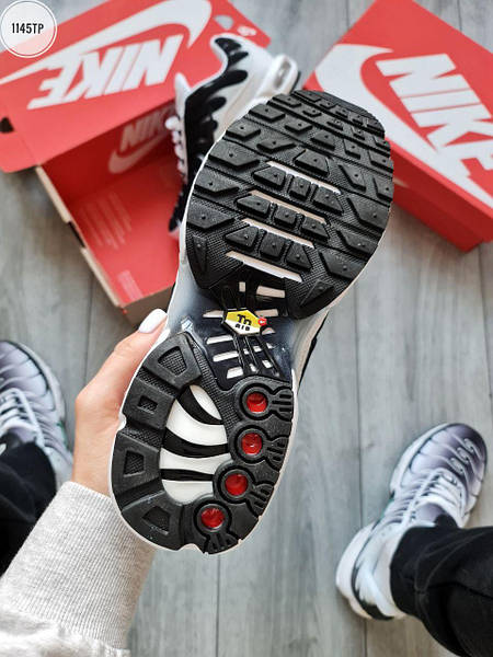 Nike air max cheap tns black and white