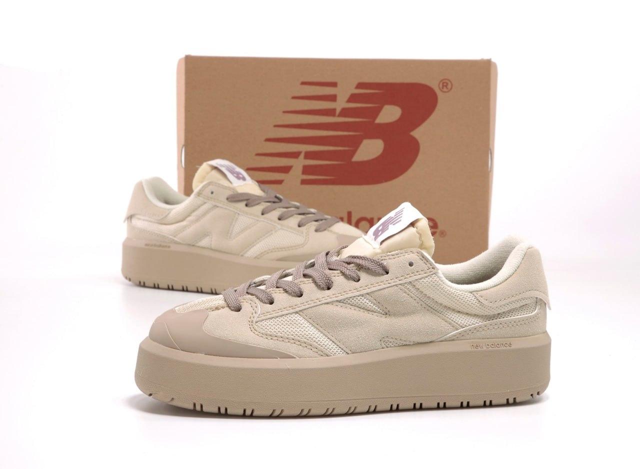 Жіночі бежевые Кросівки New Balance CT302