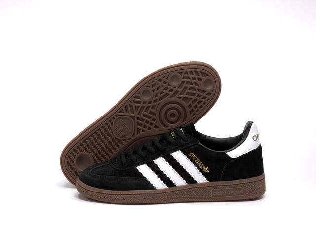 Обувь Adidas 
