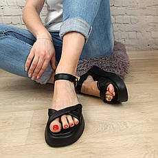 Жіночі стильні босоніжки з натуральної шкіри чорні сандалі, фото 3