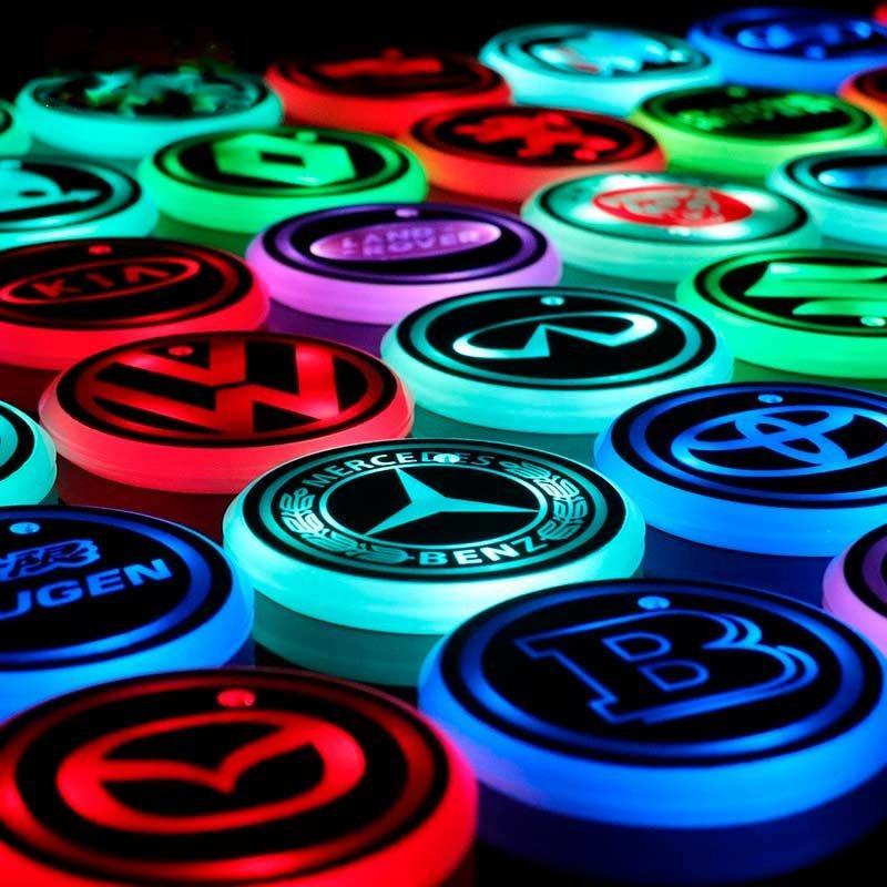 Підсвітка підстаканника авто RGB Модель BMW, MERCEDES, TOYOTA, AUDI, LED підсвітка в машину