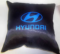 Фото на подушці, пошиття наволочок із логотипом і фото