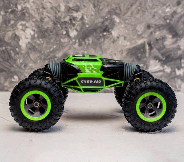 Трюковий всюдихід на радіокеруванні