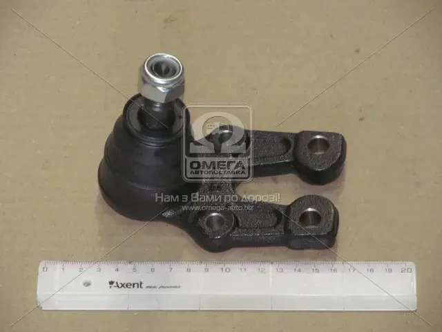 Опора кульова нижня Toyota HiAce 04- NEW CB0412 (вир-во CTR)