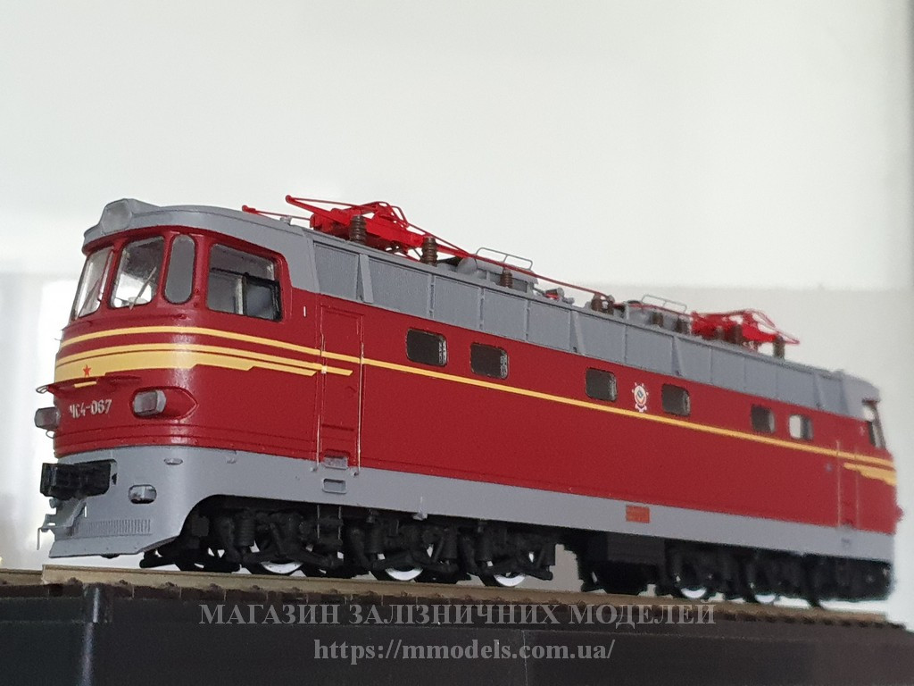 Збірна модель пасажирського електровозу серії ЧС4, масштабу 1/87,H0, фото 1
