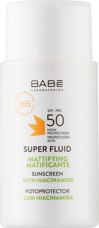 Сонцезахисний суперфлюїд SPF 50 для всіх типів шкіри з матуючим ефектом Babe Laboratorios Super Fluid SPF 50