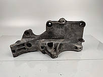 Кронштейн генератора компресора кондиціонера 03G903143A