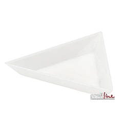 Трикутник ємність для каменів