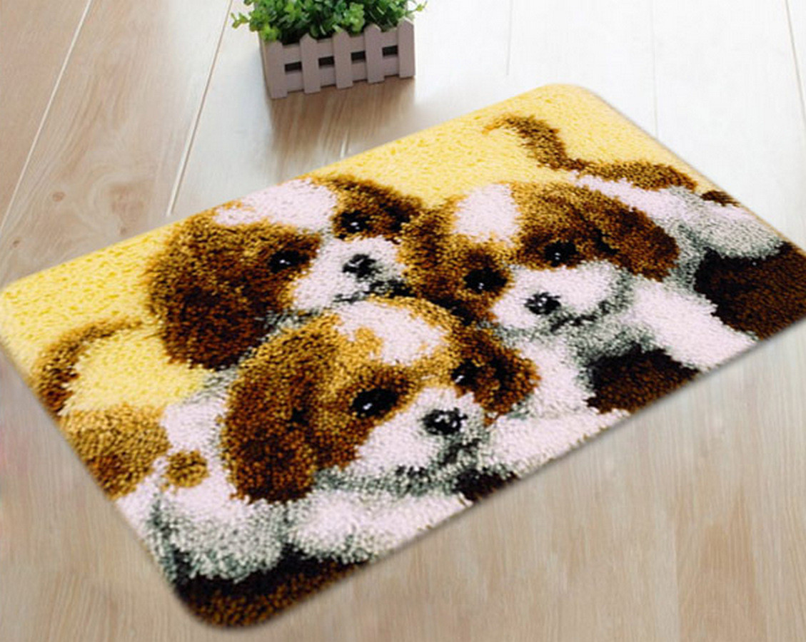 Набір для килимової вишивки килимок цуценята (основа-канва, нитки, гачок для килимової вишивки)