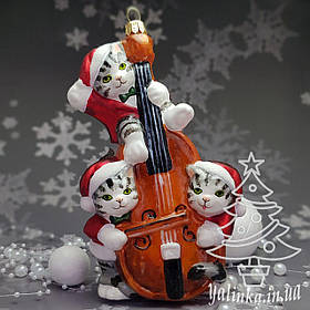 Скляна ялинкова іграшка кошенята на контрабасі  Komozja Family