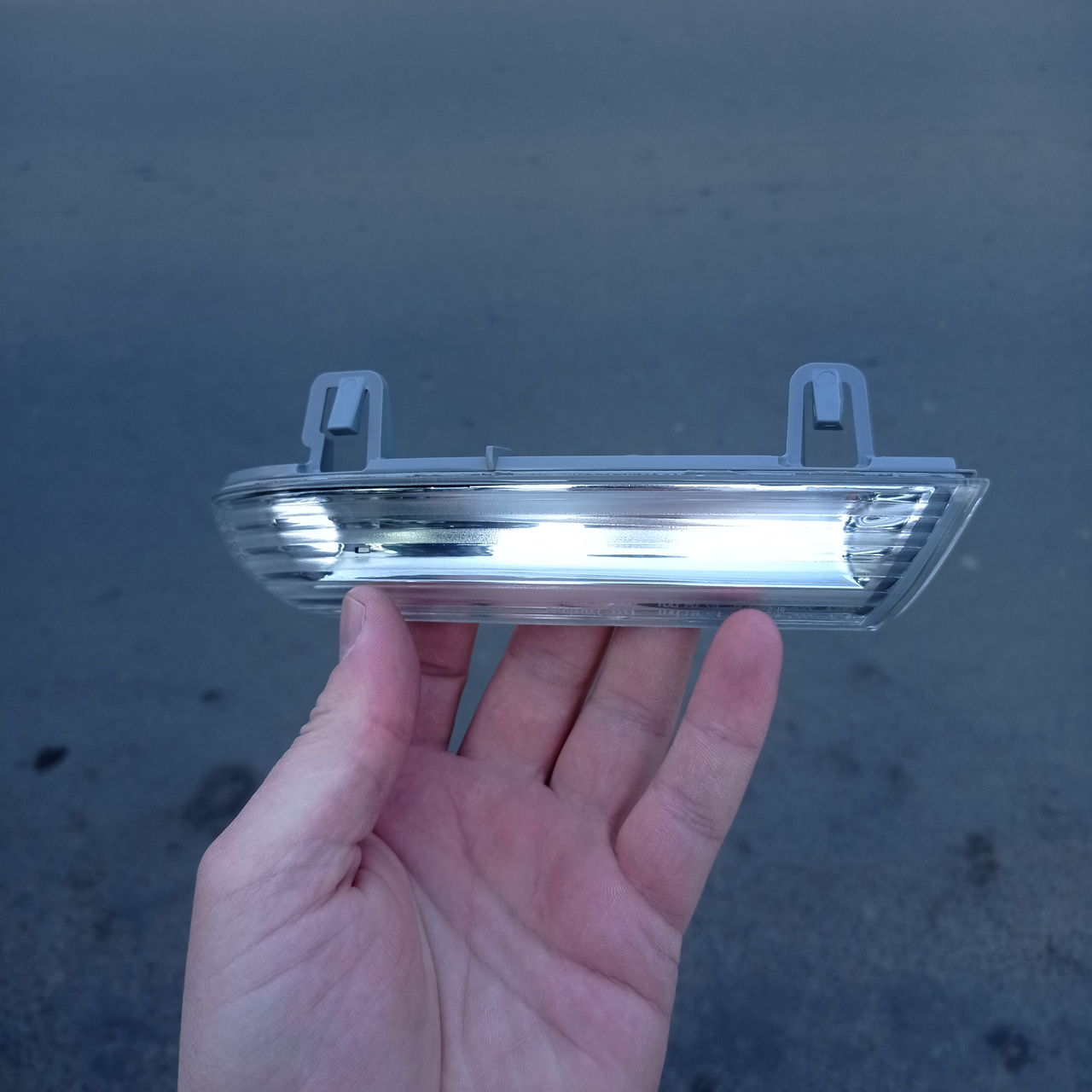 Покажчик повороту правий в дзеркалі Seat Alhambra (Сеат Алхамбра)
