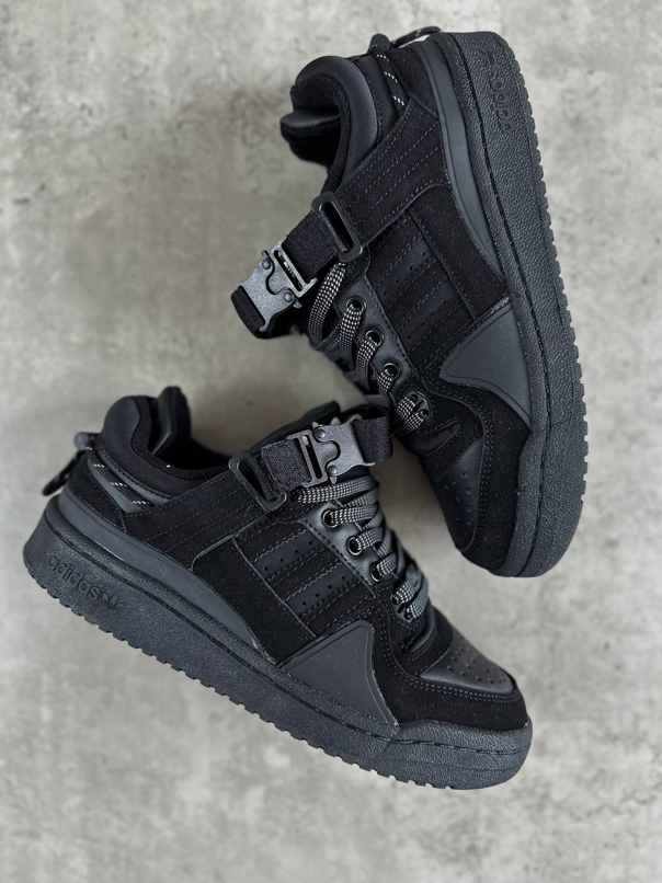 Чоловічі та жіночі кросівки Adidas Forum Low Bad Bunny Black чорні Адідас Форум Бед Банні Лоу замшеві на липучці