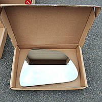 Tesla Model 3 (Тесла Модел 3) 2017- скло дзеркала (вкладиш, дзеркальний елемент) правий