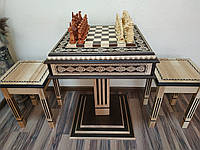 Шахматный стол "Bright Victory" с ящиками для фигур "Battle of Thrones" и "Knight" с резьбой по дереву.
