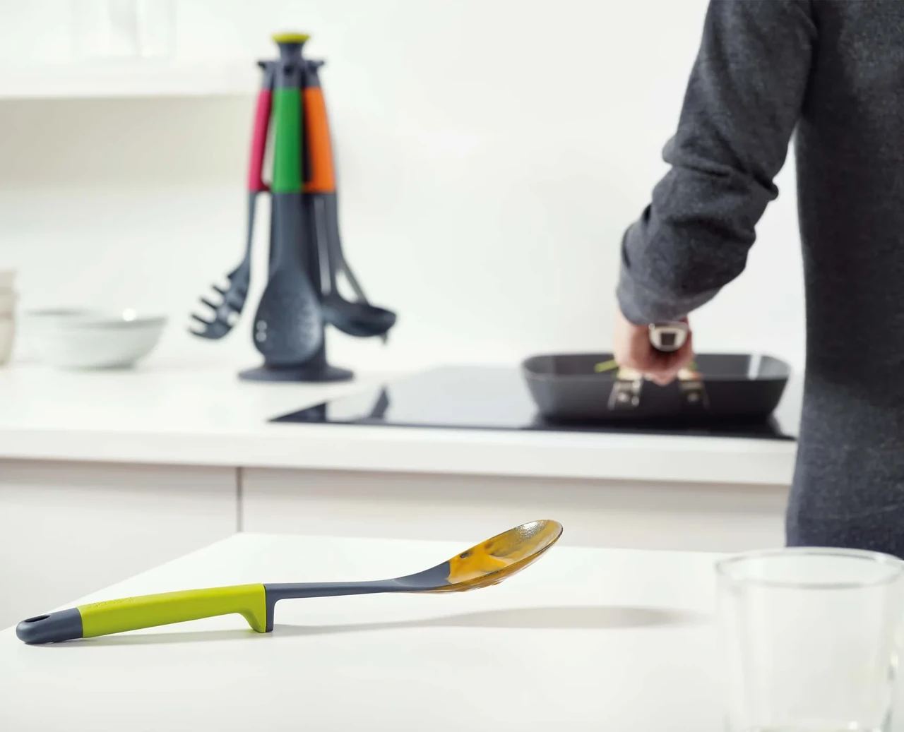 Набір кухонного приладдя з щипцями Joseph Joseph 7 пр. (98991), фото 1