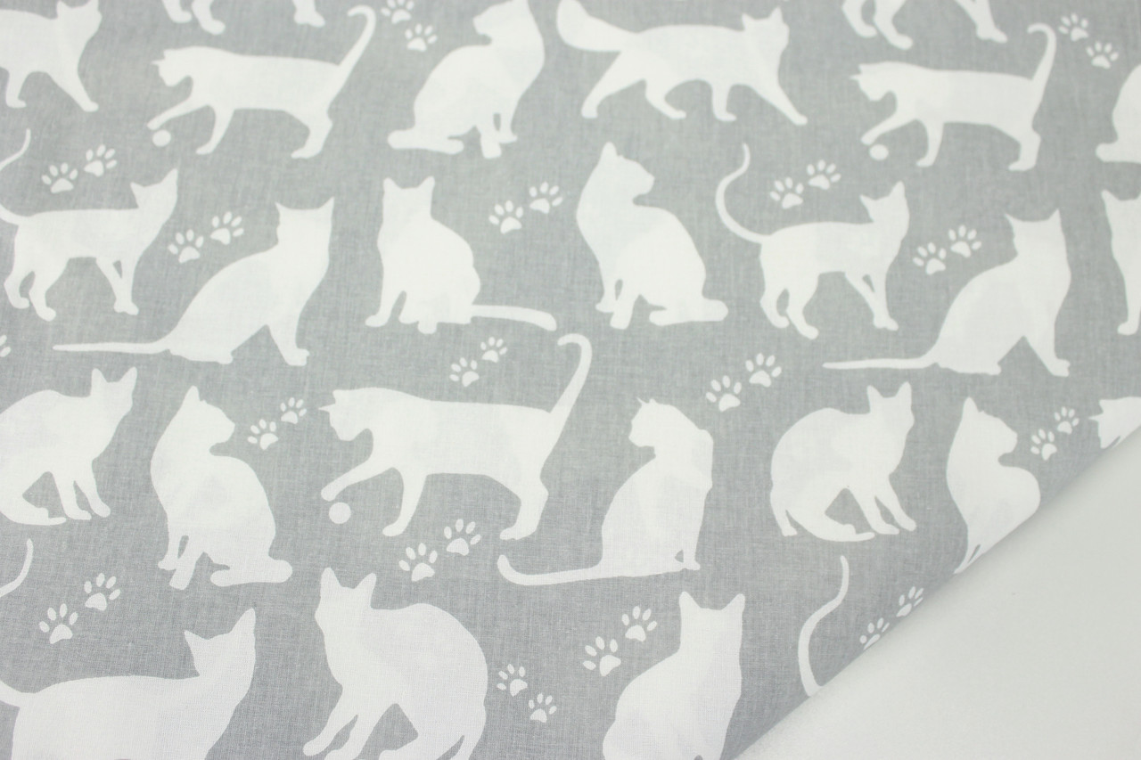 Тканина бавовняна "Коти та сліди лапок" білі на сірому тлі No1750