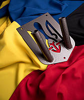 Набор в форме герба для установки двух флагов, навершие на флаг и держатель, серый