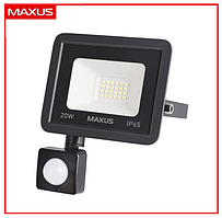 Світлодіодний прожектор із датчиком руху 20 W MAXUS FL-04 5000 K sensor