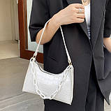 Жіноча маленька сумка через плече багет рептилія крокодиляча шкіра біла, фото 4