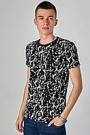 Чоловіча футболка, чорного кольору