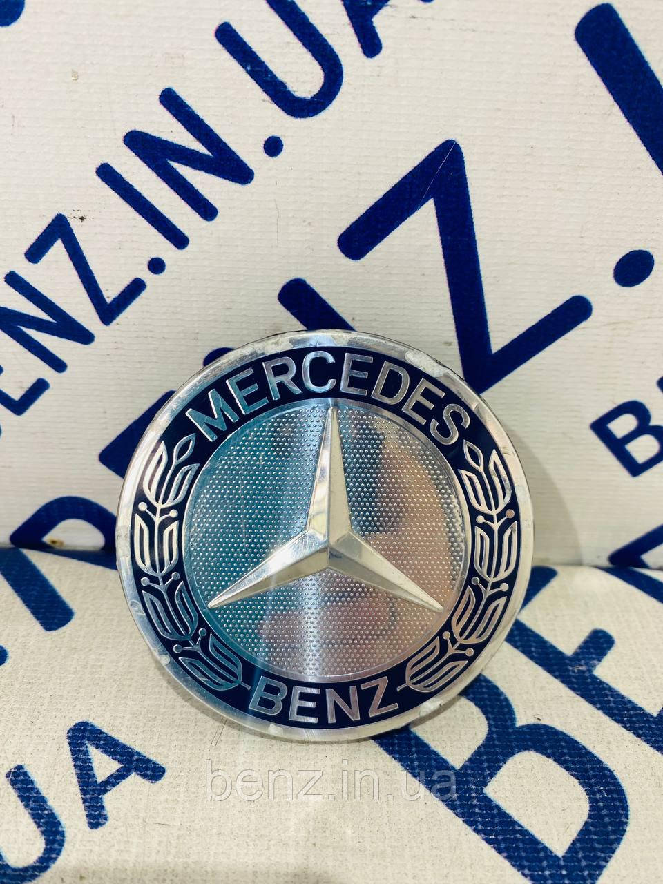 Емблема капота Mercedes S212, W221, S211 A2218170016