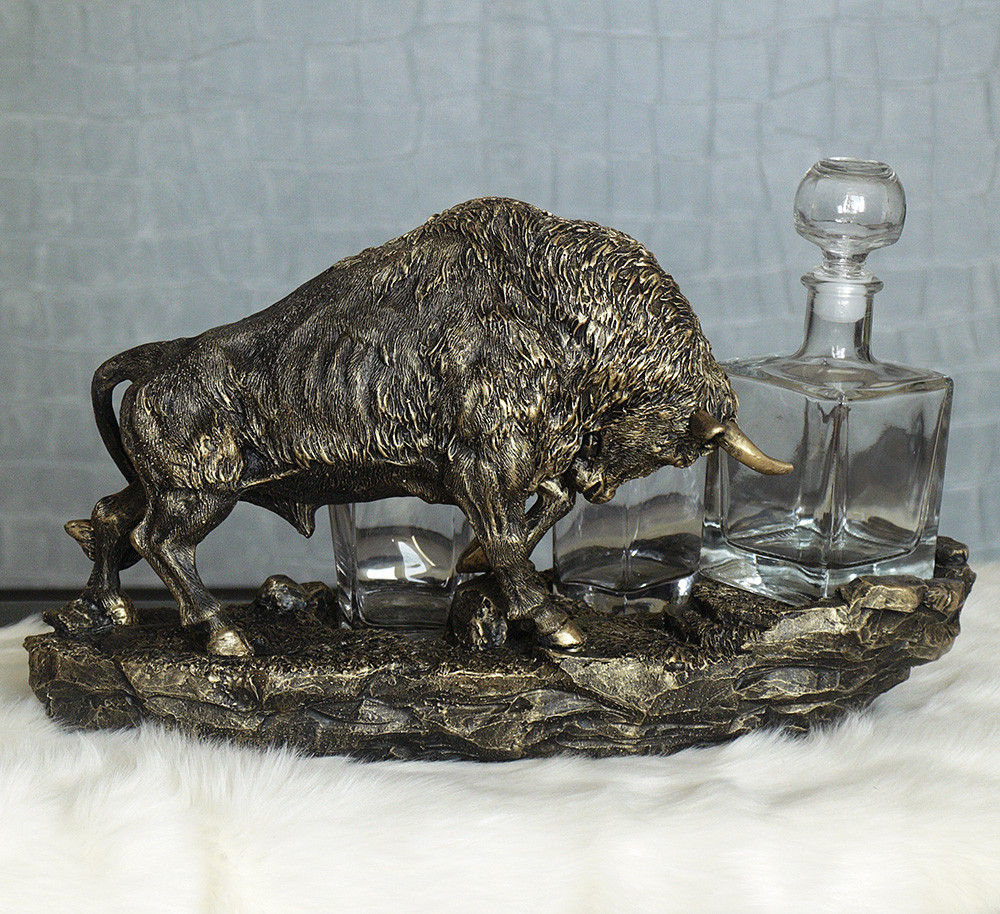 Подарунковий набір для віскі штоф з двома келихами "Бик", фото 1