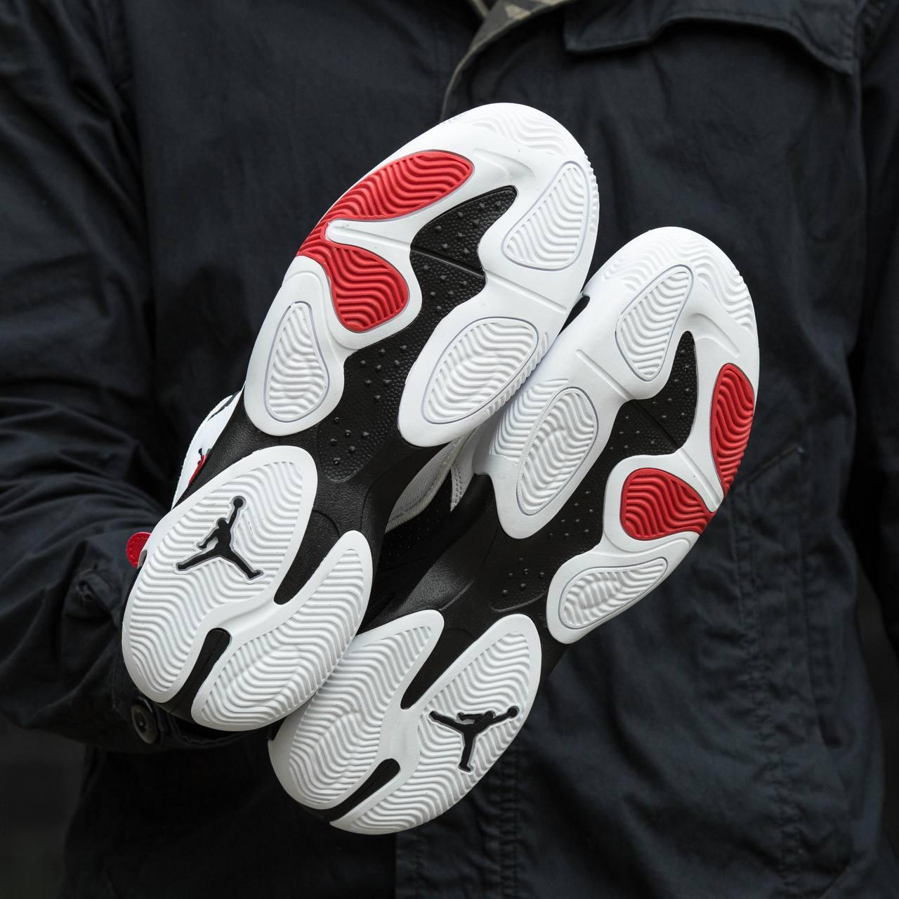 Nike Air Jordan Max Aura 4 White Red