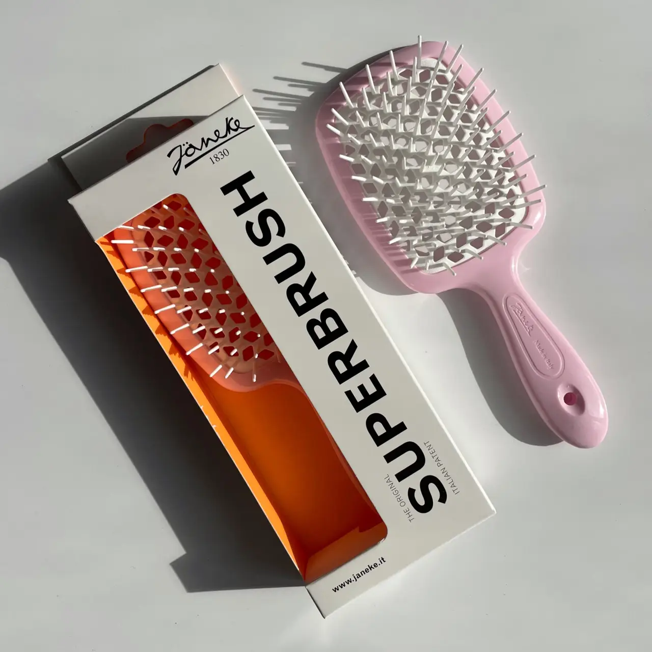 Гребінець для волосся ніжно-рожевий з білим Janeke Superbrush 94SP226 RSA