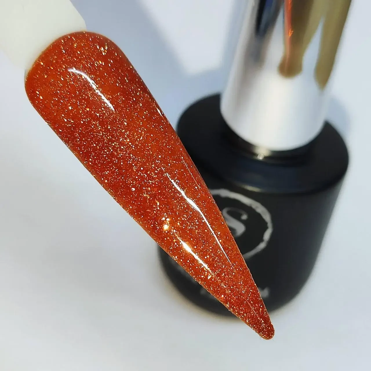 Гель лак для нігтів Saga Fiery Gel №22 8мл