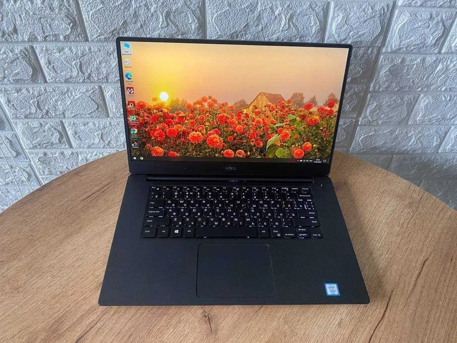 Ноутбук Dell Precision 5520 15,6"FHD IPS Xeon E3 1505M 8Gb SSD512 Quadro M1200   Б/В, фото 1