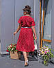 Сукня літня на гудзиках червоного кольору в горох, з кишенями, пояс у комплекті (54-56), фото 4