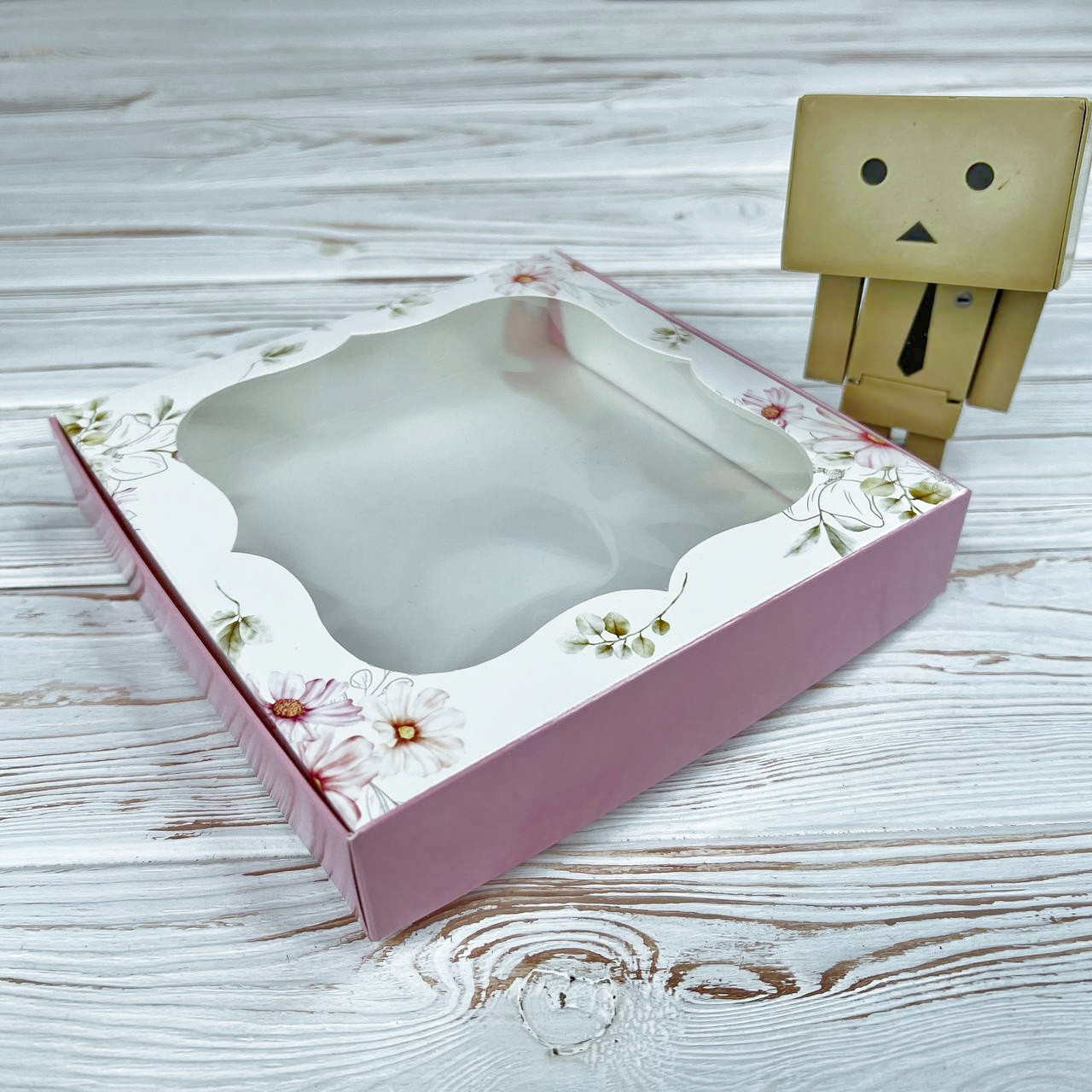 *10 шт* / Коробка / 150х150х30 мм / друк-Космея / вікно-звичайн / лк / цв