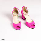 Шкіряні босоніжки на підборі яскраво-малиновоо кольору  40 та 41 р-ри, фото 3