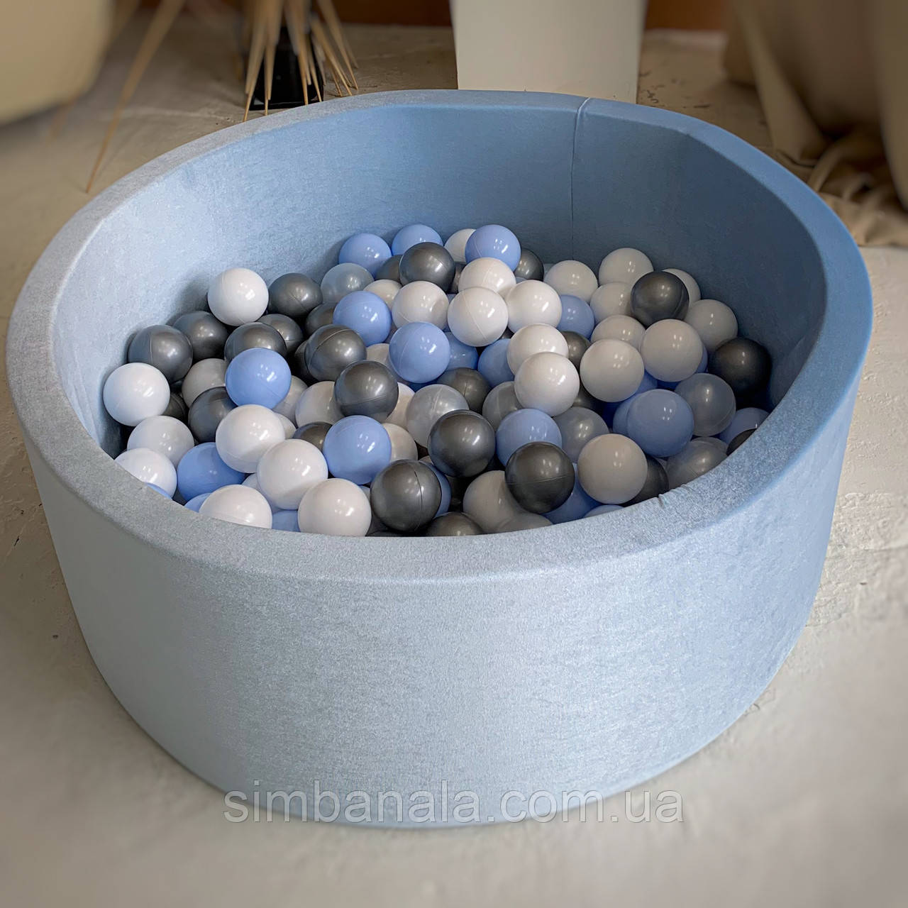 Дитячий сухий басейн Zatyshno, тканина - натуральний оксамит, з набором кульок, колір блакитний
