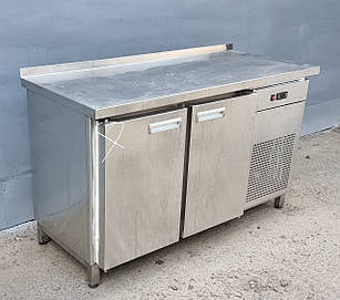 Холодильний стіл з нержавіючої сталі на дві двері "Орест" 1.4 м., (+3 ° +10 °), Б/у