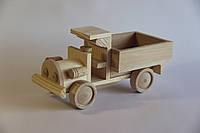 Деревянная игрушка машинка "Амошка"