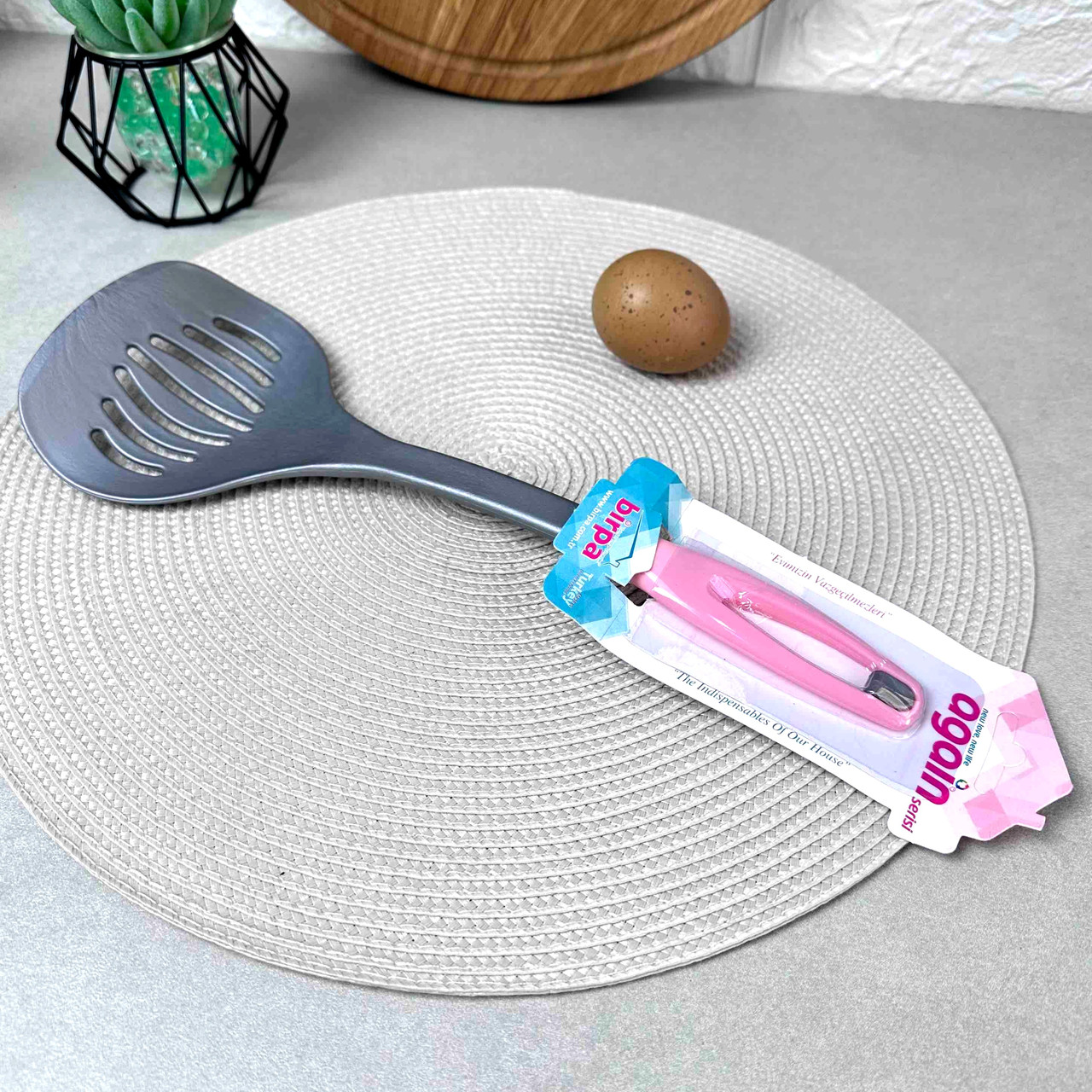 Пластикова кухонна лопатка із закругленими краями, ВР-223