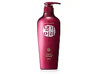 Шампунь для нормальных и сухих волос Daeng Gi Meo Ri Shampoo For Normal To Dry Scalp, 500мл КОРЕЯ