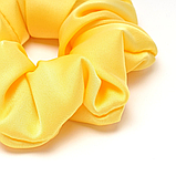 Гумка для волосся з шовкової тканини жовта Handmade 8 см, фото 3