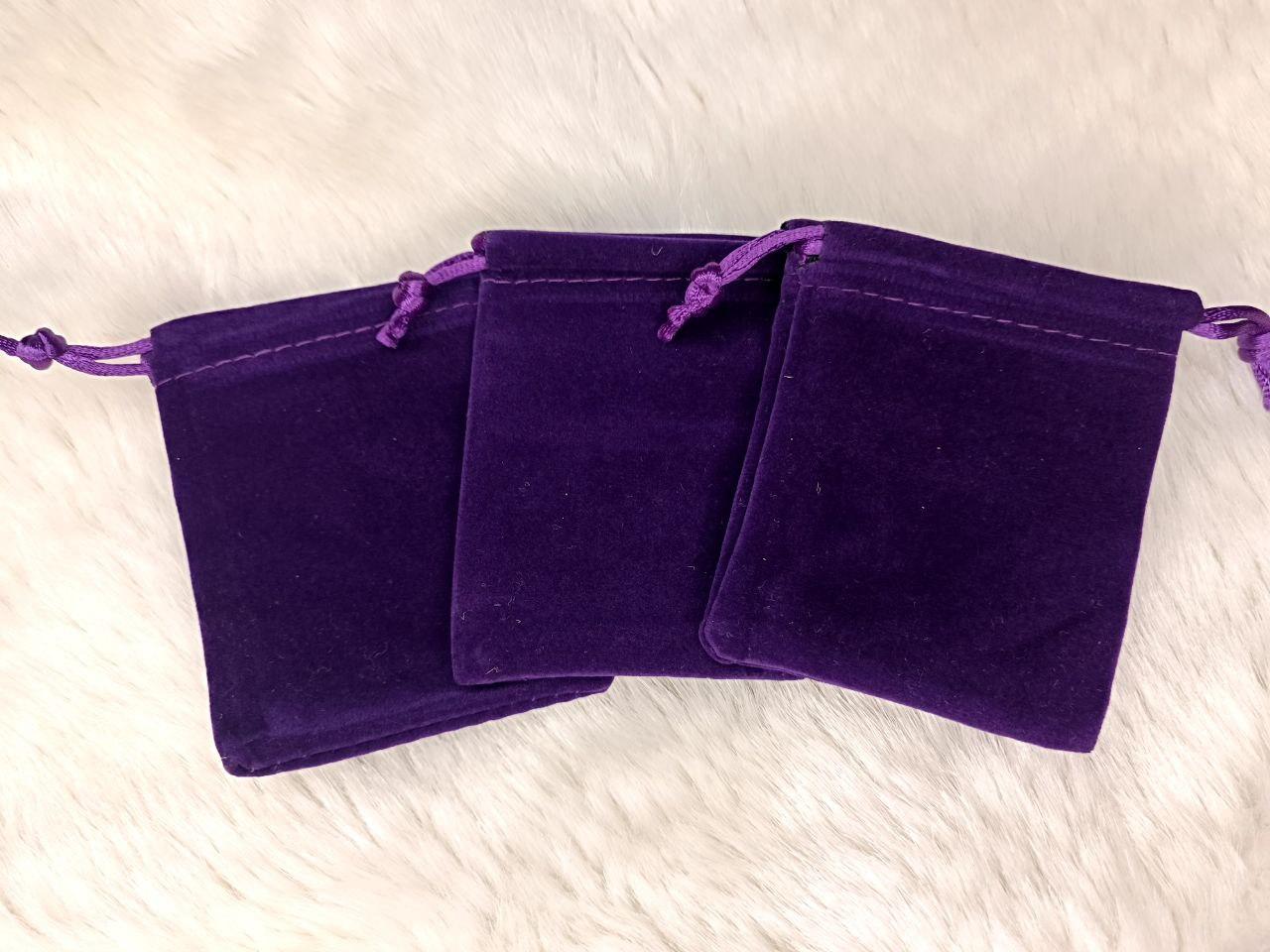 Мешочек для ювелирных украшений Бархатный 9 х7 фиолетовый - фото 1 - id-p1857609874