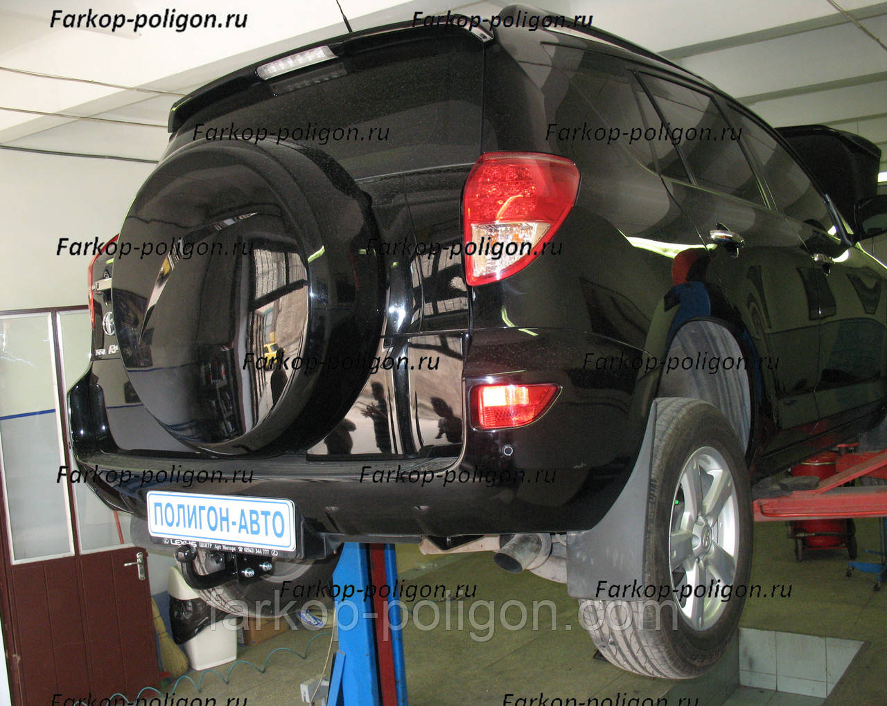 Фаркоп TOYOTA RAV4 з 2006-; 2010 г.