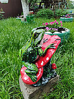 Садовая фигура Веселая лягушка на грибе 35см