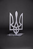 Тризуб настільний металевий на підставці срібний, фото 3