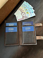 Кожаный тревелкейс на 4 паспорта Revier Шоколад