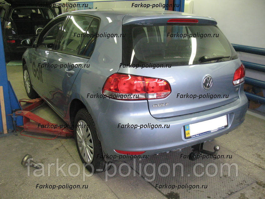 Фаркоп VOLKSWAGEN Golf VI з 2008 р.