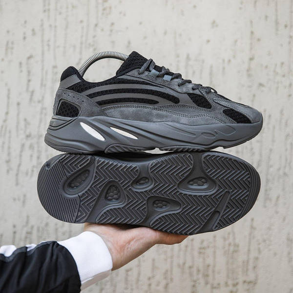 Gray 700 yeezy discount