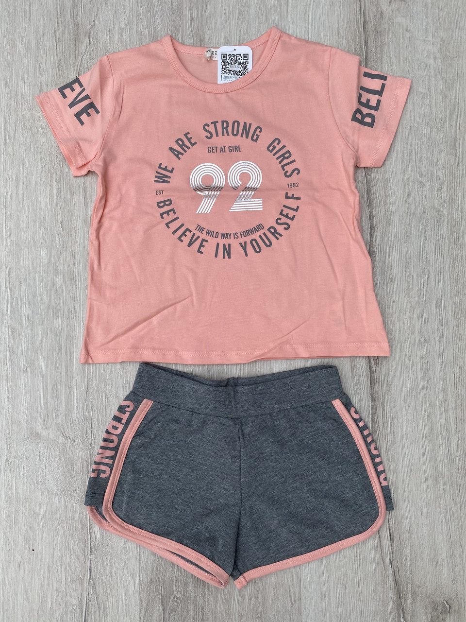 Костюм для дівчинки футболка та шорти BREEZE 13499 116 см Персиковий